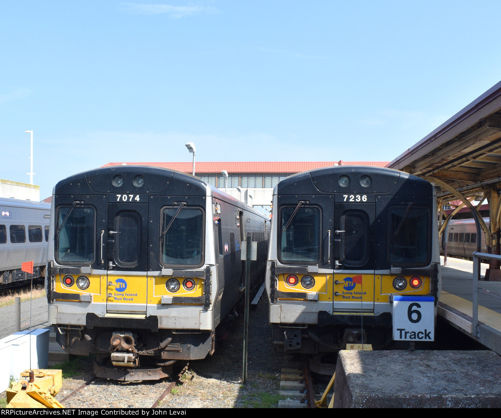 Two LIRR M7s at Long Beach Terminal